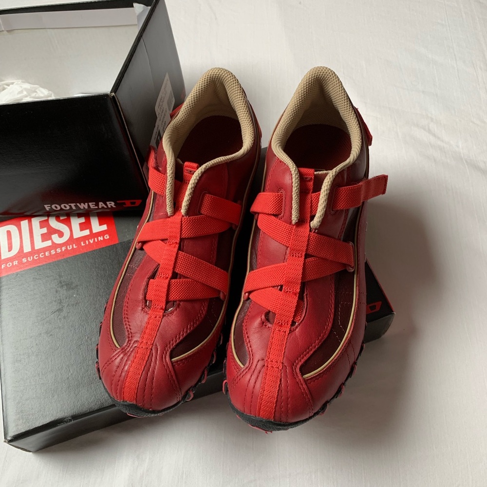 🛑 SOLD 🛑 Diesel slip on walking shoes, new, size - Picture 1 of 7